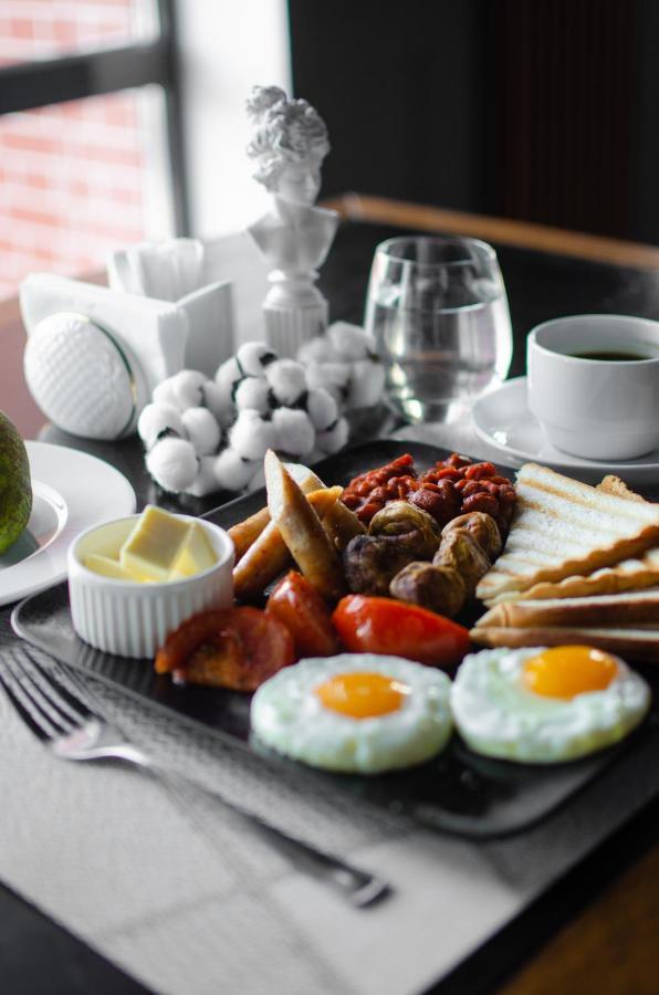 Willing Hotel Minsk Bagian luar foto