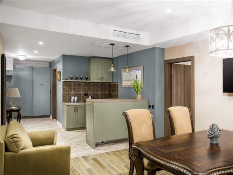 Willing Hotel Minsk Bagian luar foto